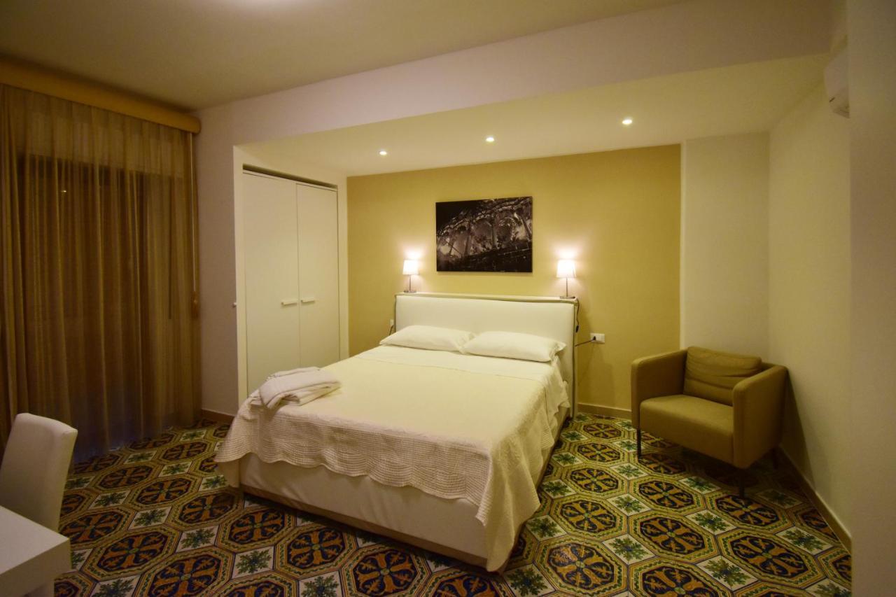 Le Stanze Del Grillo Bed & Breakfast Палермо Екстериор снимка